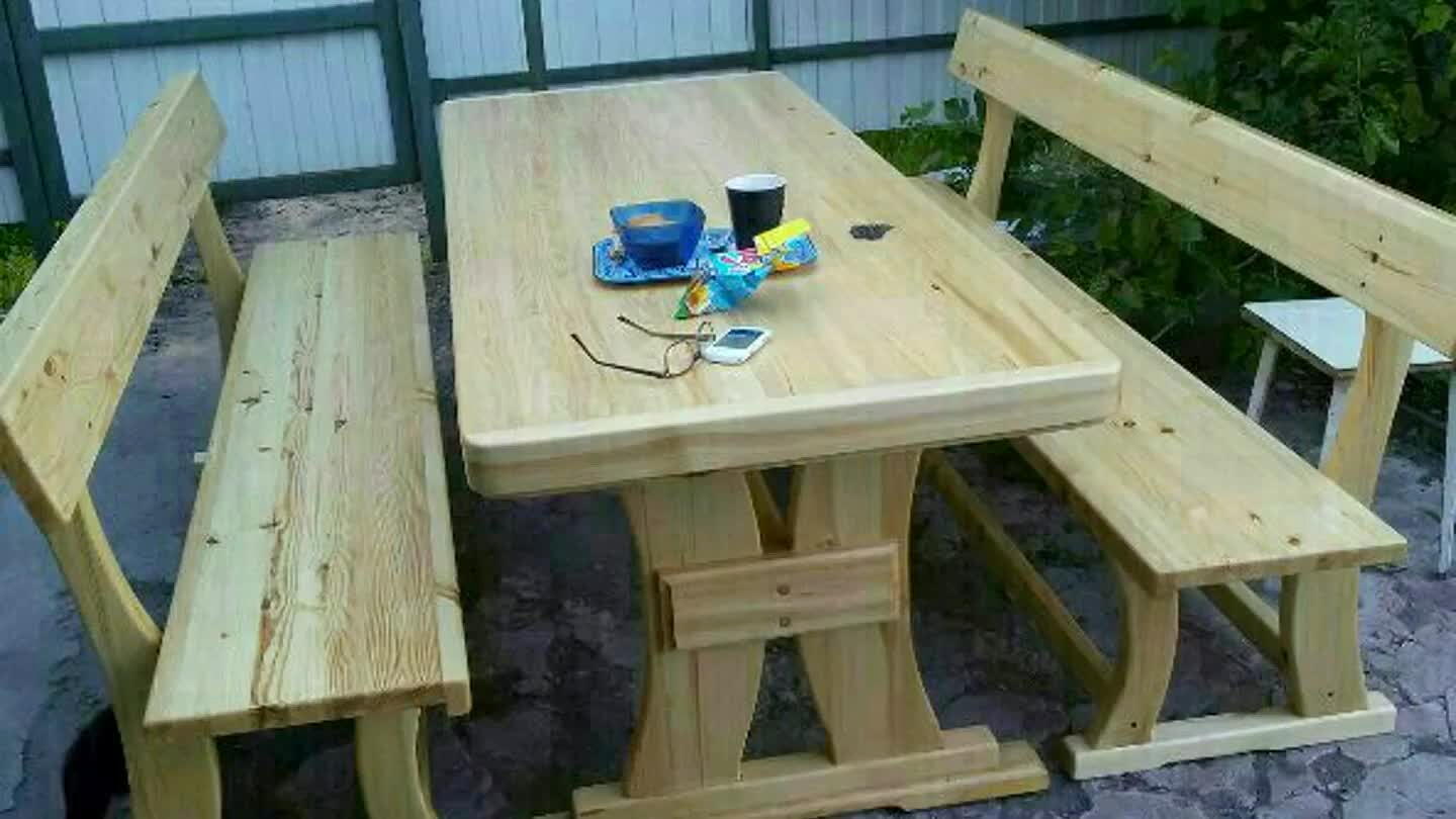 большой стол для беседки из дерева