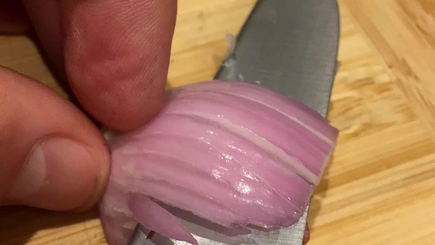 ubes of shallot.