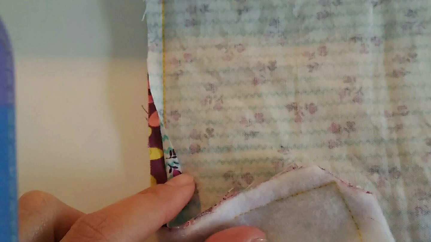 turn the envelope to the right side. Cut the 5 edges