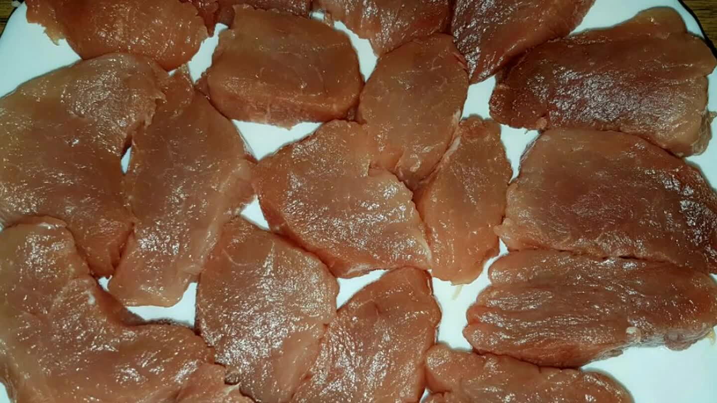 őrölt feketeborssal, tegye félre kis időre