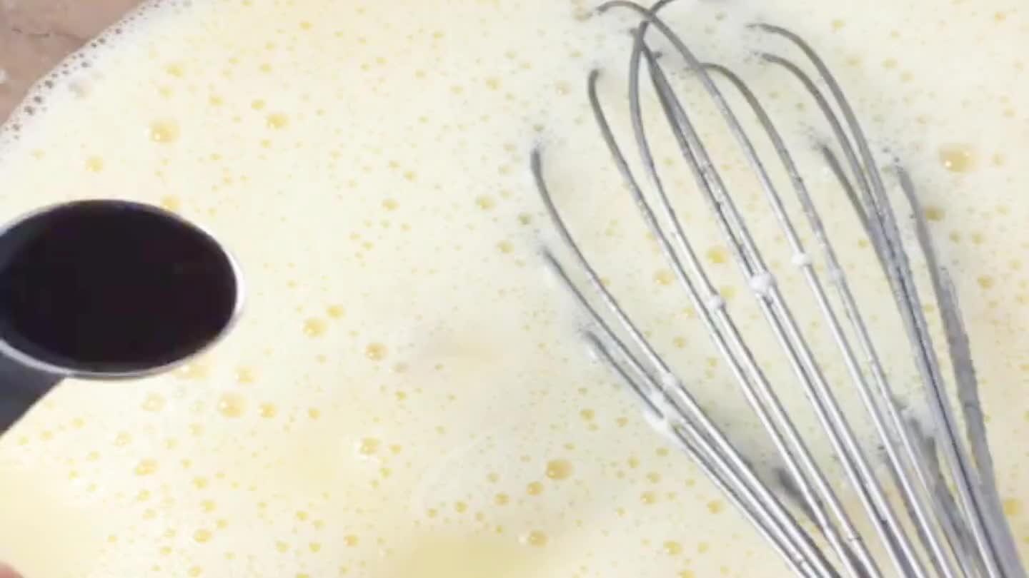 Whisk in the vanilla.