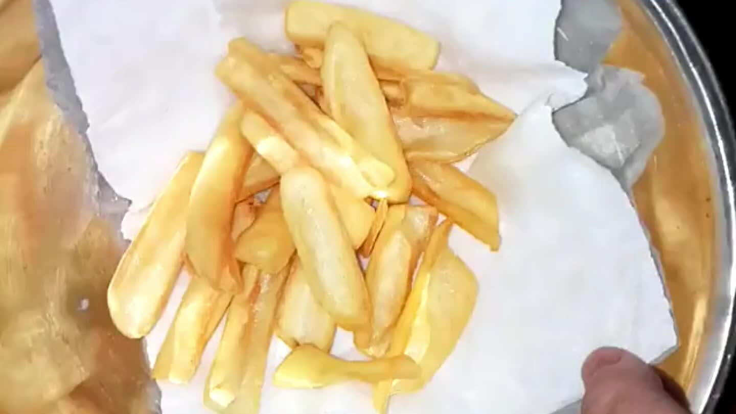 ajd alaposan keverje össze.