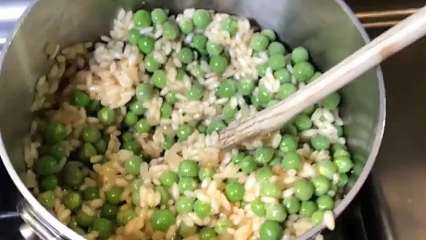 he rice is cooked (usually 15-20min)