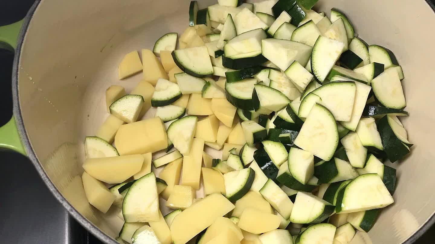 tsp salt and 2 tbsp of olive oil. Stir well.