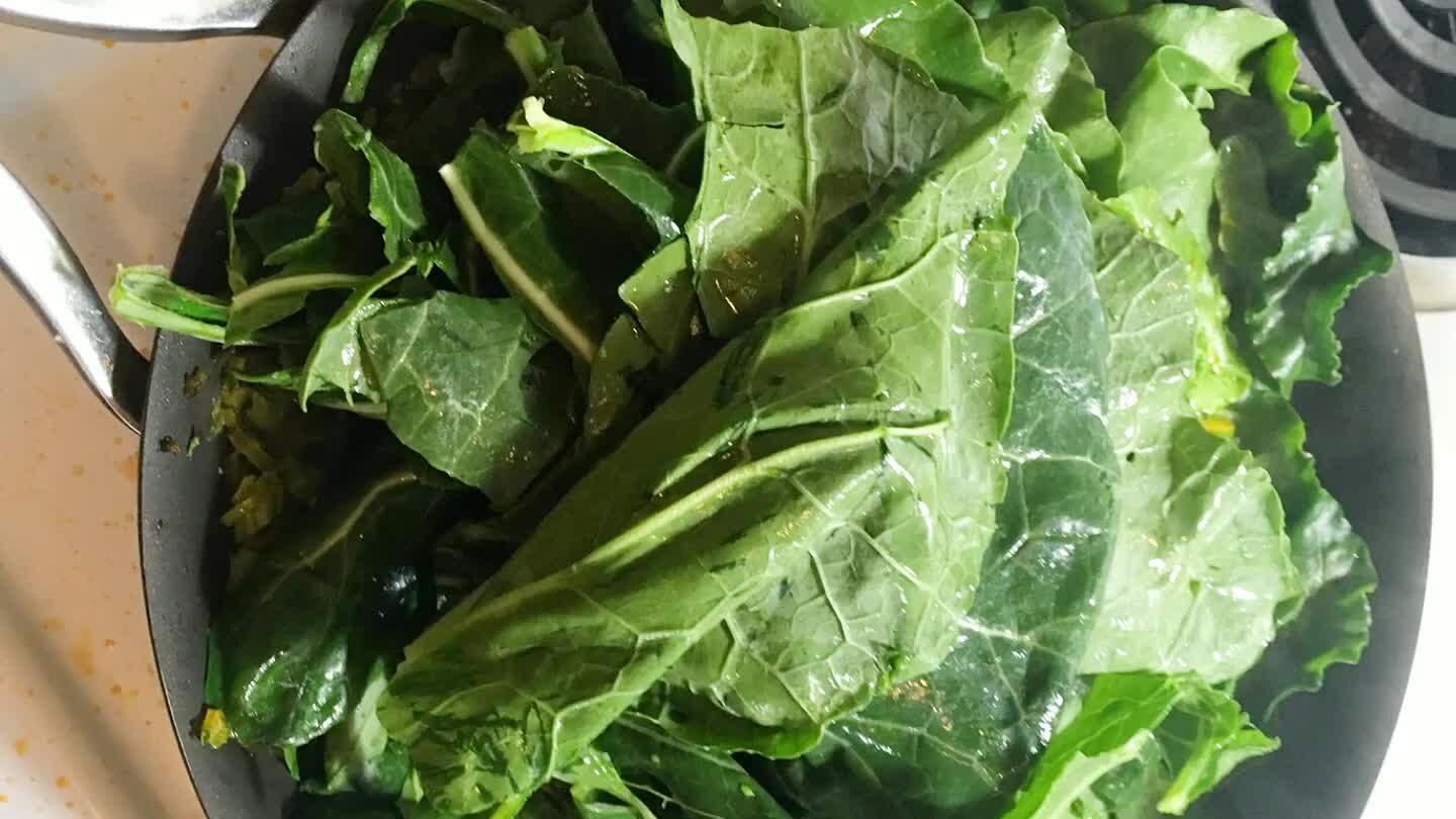 How To Cook Greens Recipe Ryan S Video Craftlog   B64 7876418 1543163635022 B3B0aW1pemVGb3I9ZGVza3RvcGhoZCZsYW5ndWFnZVRhZz1lbi1VUyZyZW5kZXJDbGlwU3RhcnQ9NiZyZW5kZXJDbGlwU2l6ZT0x 