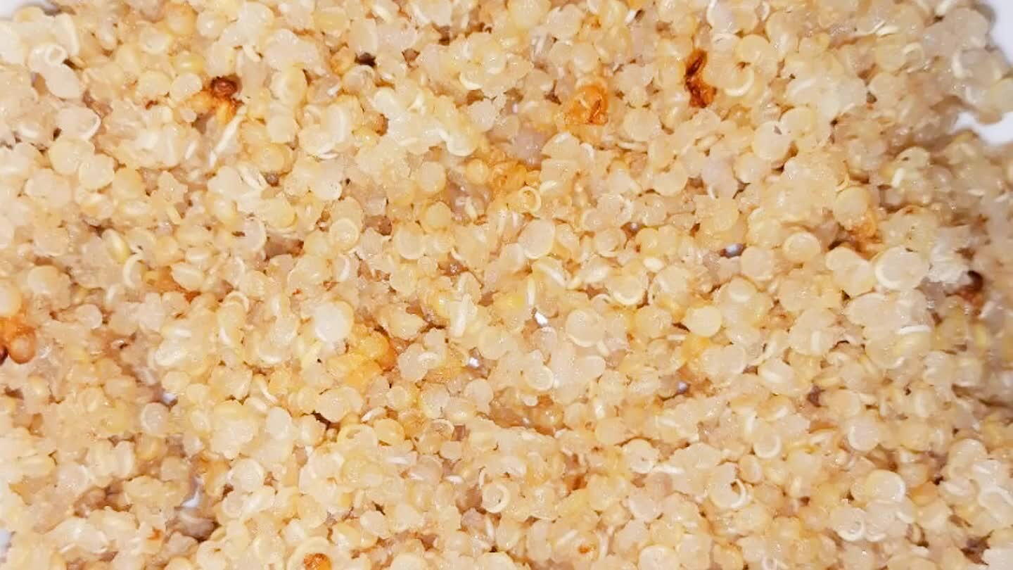 A parte lavare e cuocere la quinoa e il cavolfiore.