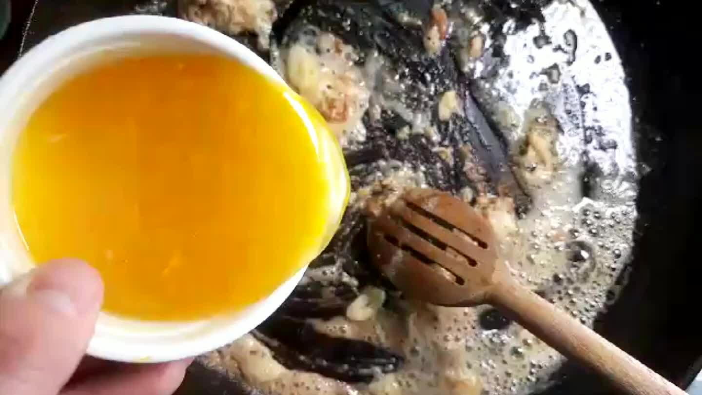 you add the juice. The liquid will drop the temperature quickly to help you avoid burning anything. The flavor of burnt flour or garlic will really ruin a dish.