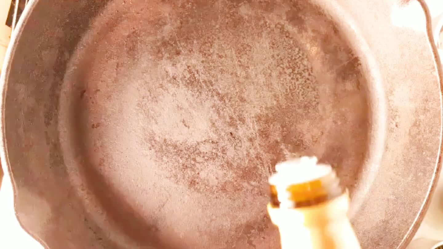 e olive oil over medium heat.