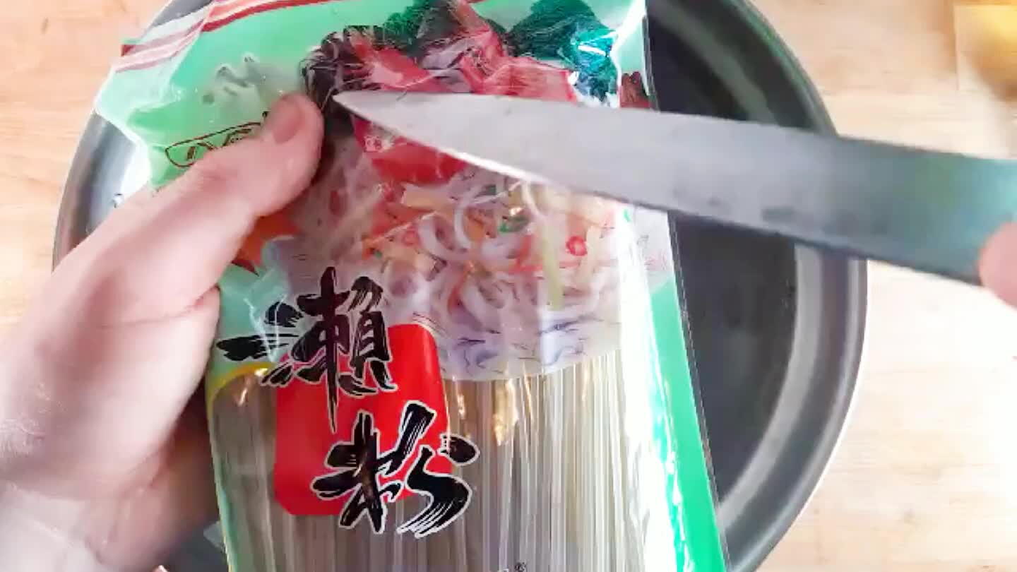 ey can be tough to find, but they should be labeled as Bún bò Huế noodles. Substitute rice vermicelli if needed.