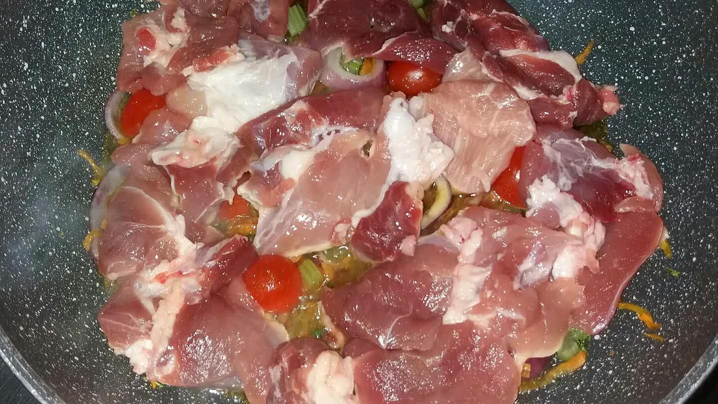 chio e far cucinare a fuoco lento x almeno 15 min.