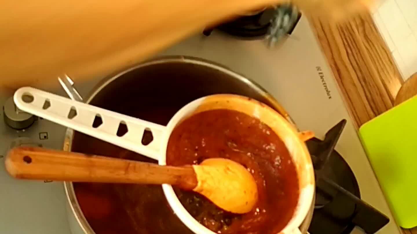 eká se jen až se dopeče maso.