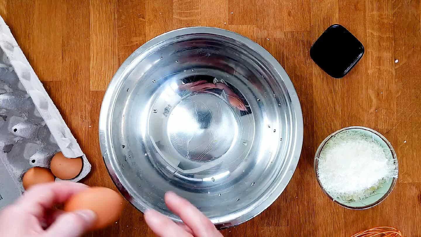 desto einfacher ist es, ihn zu schmelzen. Ich habe eine Mikroplatte verwendet.
