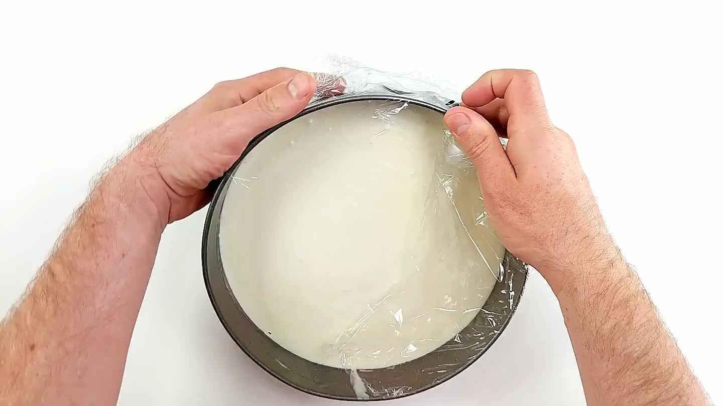f you used a pie plate, it's ready to serve.