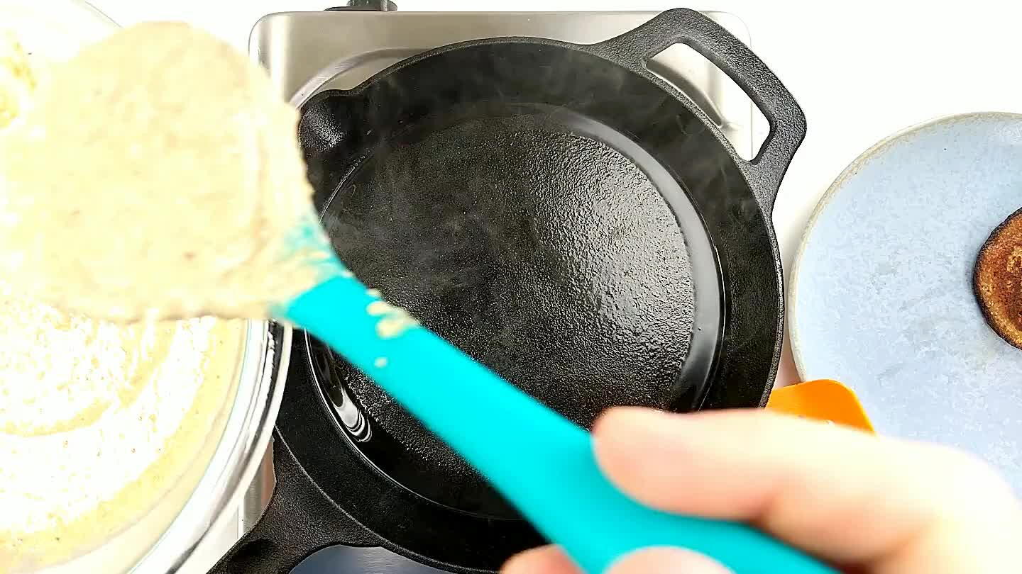 e a tendency to darken more easily than traditional pancakes.