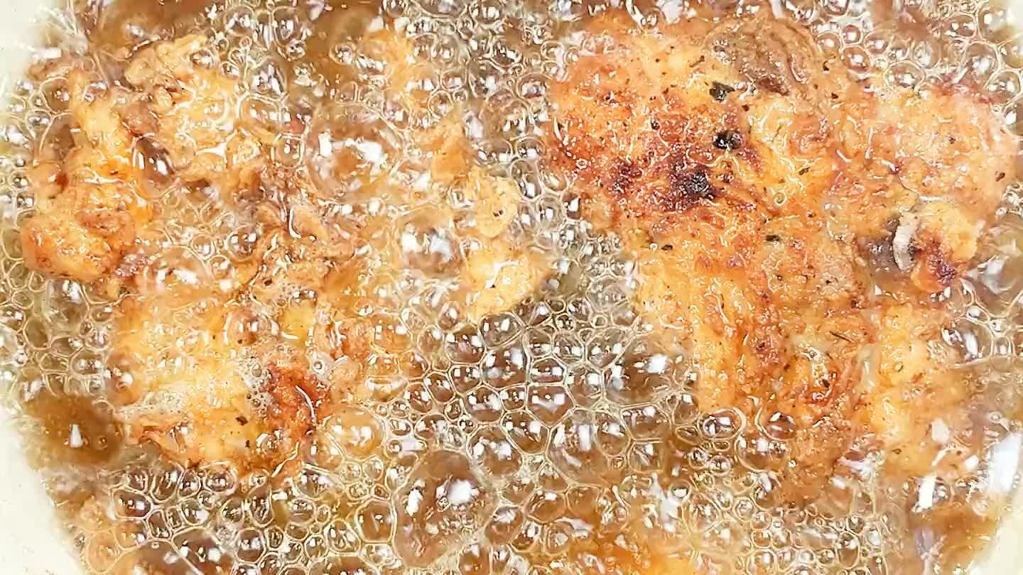 oo low, your crust will be soggy. If it's too high, it will burn.