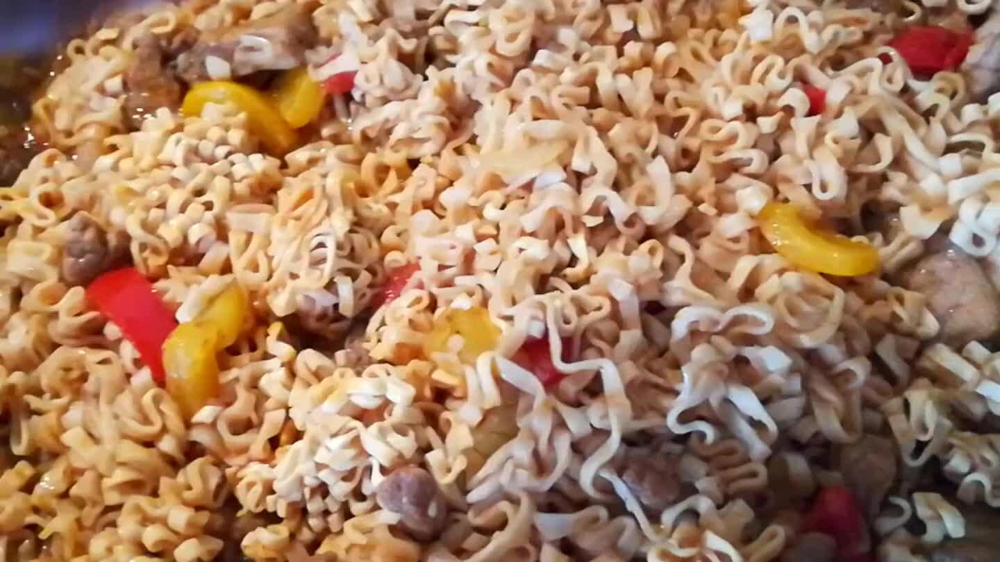 é
