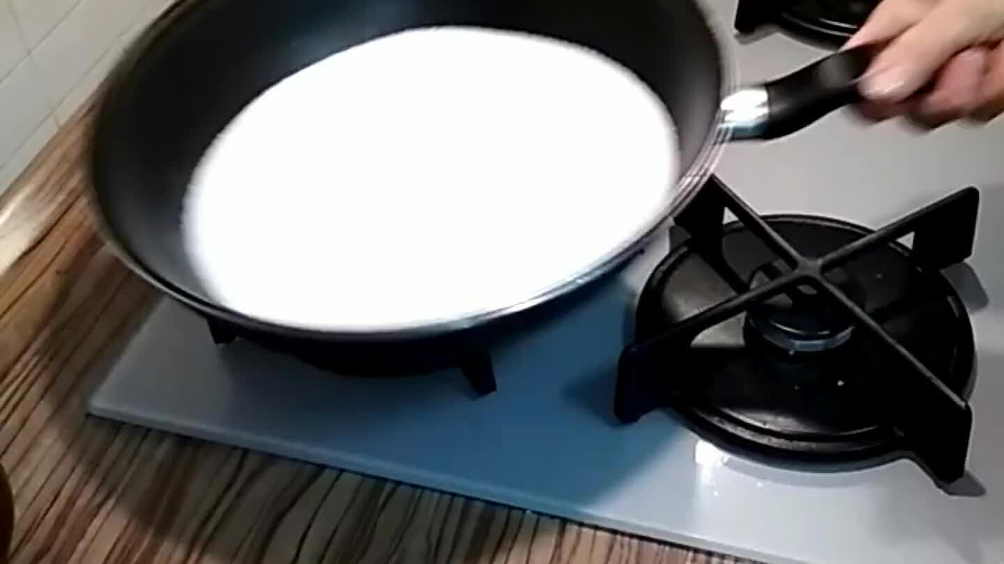 , protože šťáva z broskví se nezahřívá.