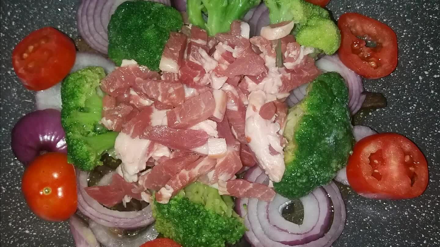 aggiunto dell'olio EVO e un pizzico di sale...