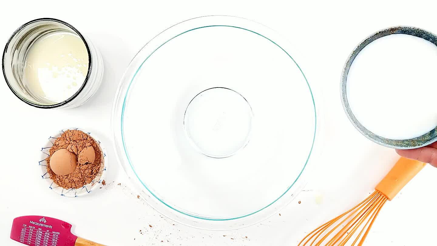 tion. Microwave for 3 minutes and mix well.