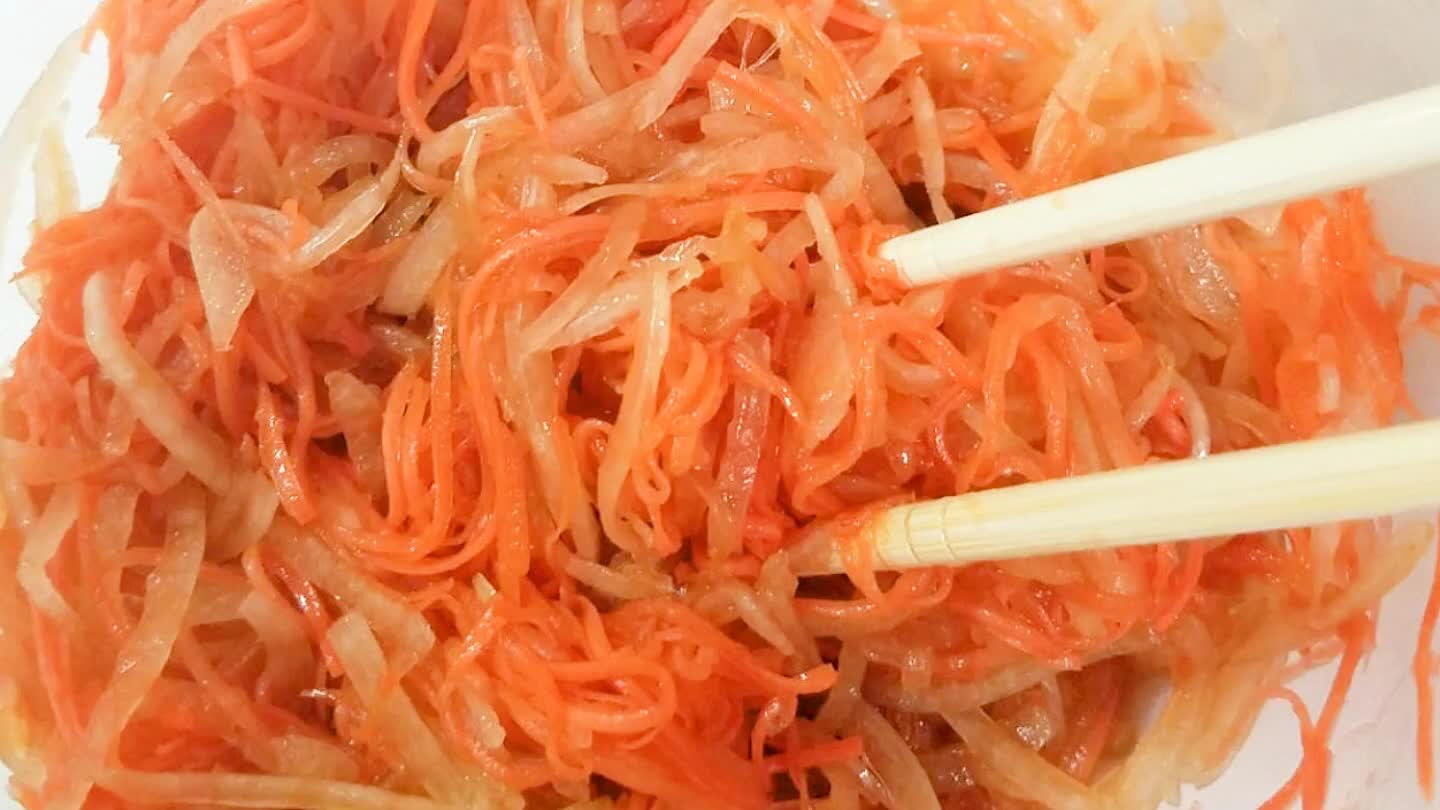 じ1/2を入れて混ぜる。