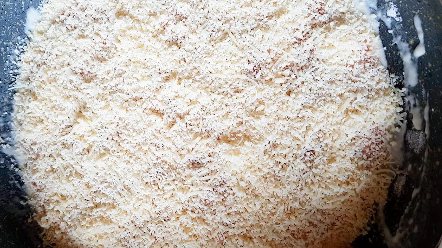 ня была паприка, курица, бекон.