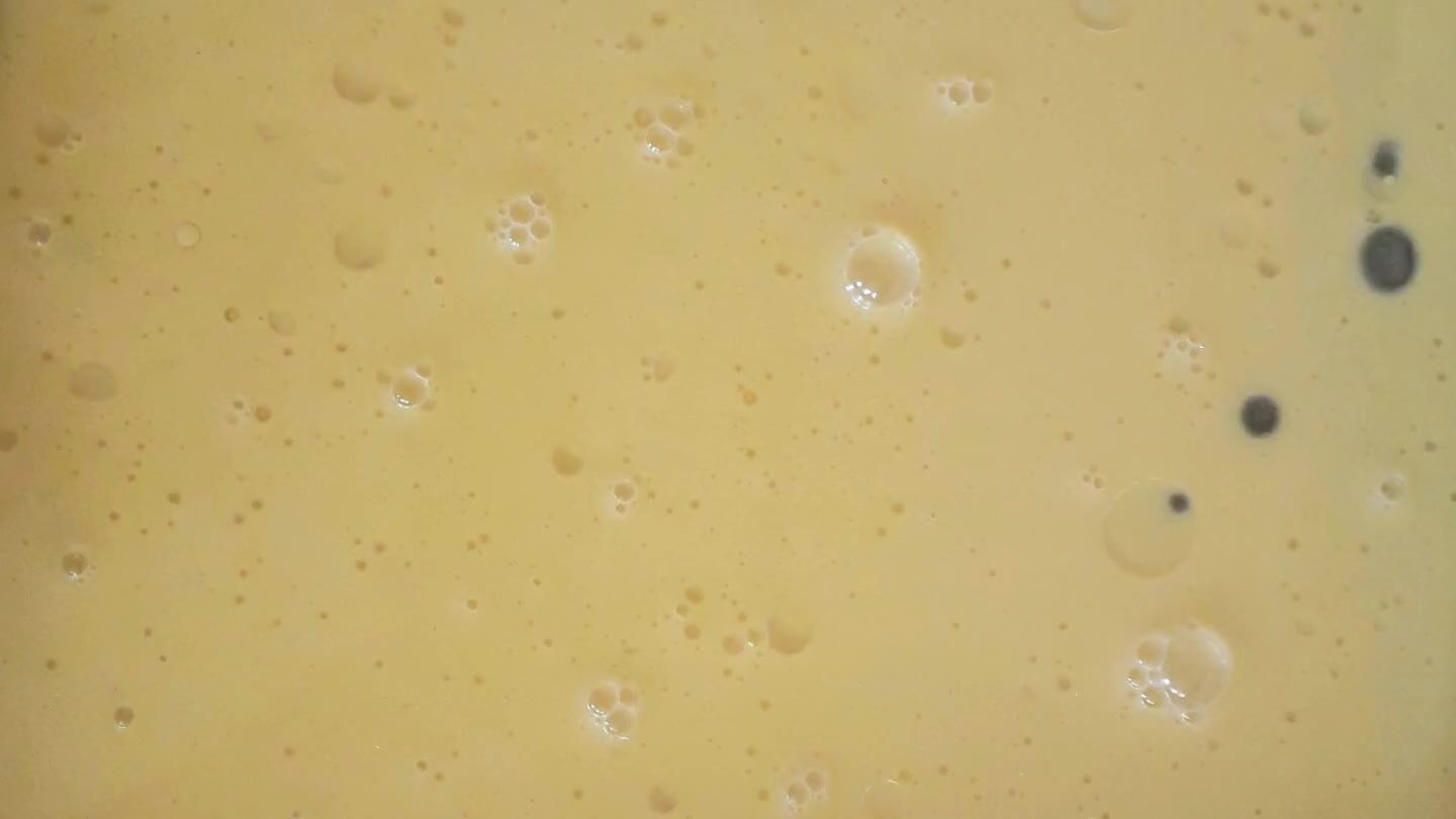luogo fresco e asciutto per almeno 6-7 ore mescolando di tanto in tanto.