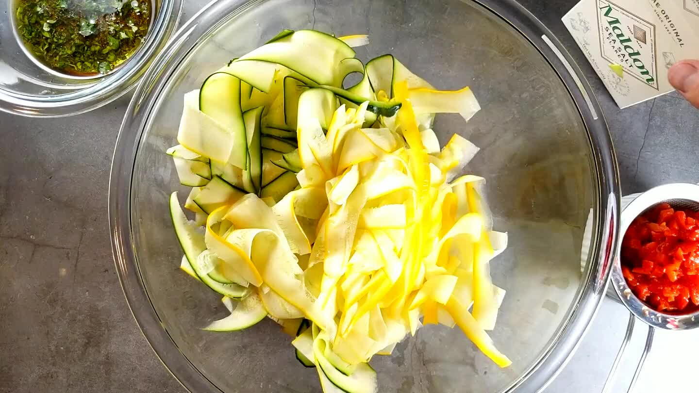 e texture is amazing. You can crush it between your fingers to scatter it into your salad.