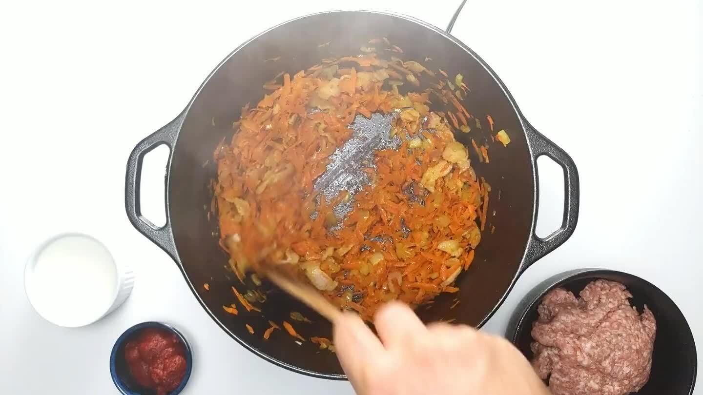 ive the bacon a few minutes to render.