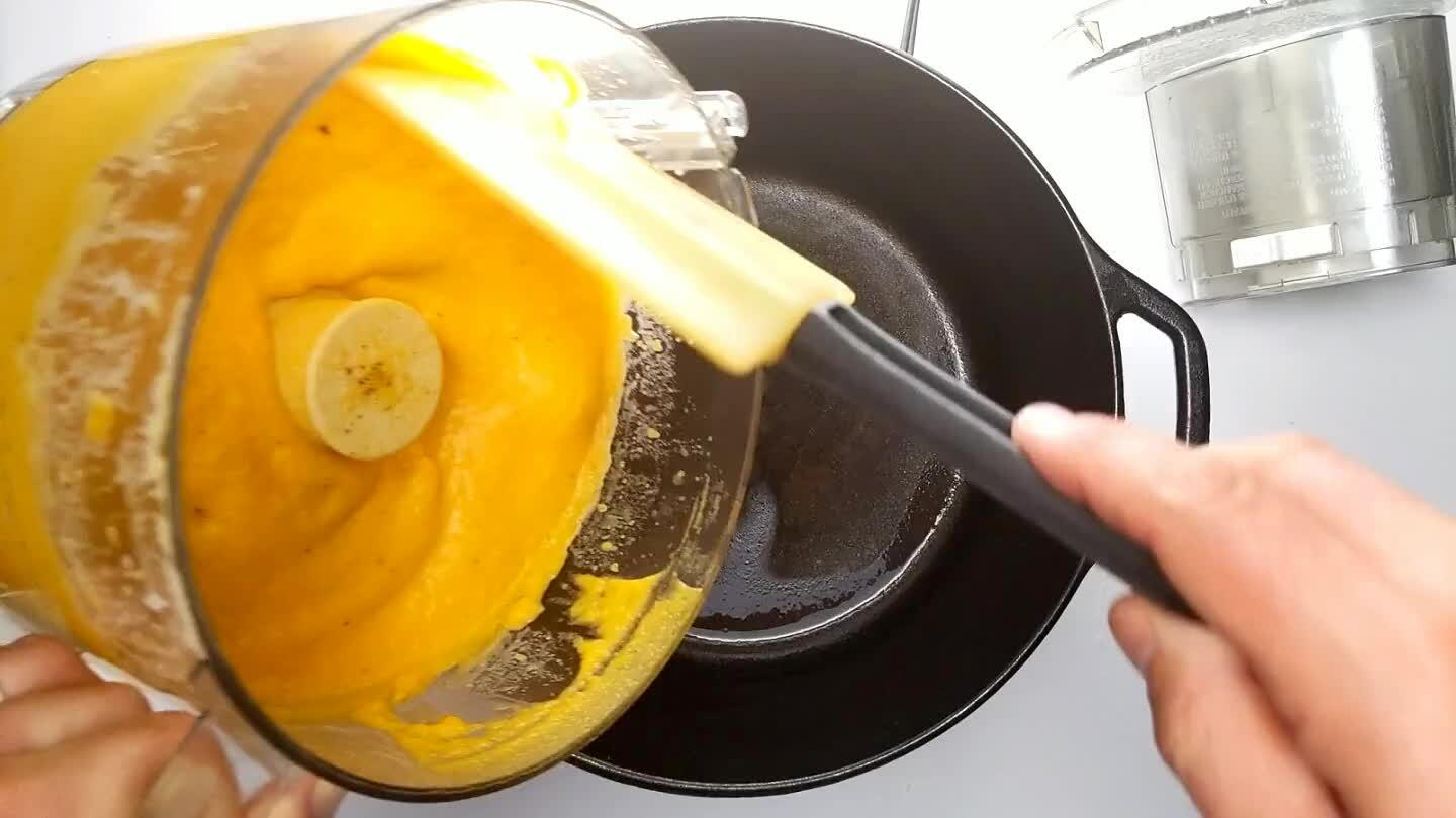starts to bubble, stirring frequently to avoid burning.