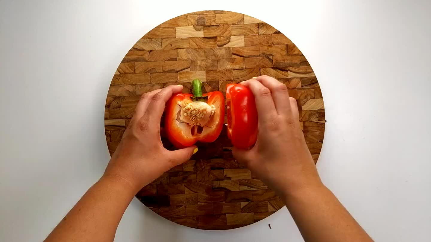 reate thin slices across the pepper and cut those slices in half to make nice bite sized pieces.