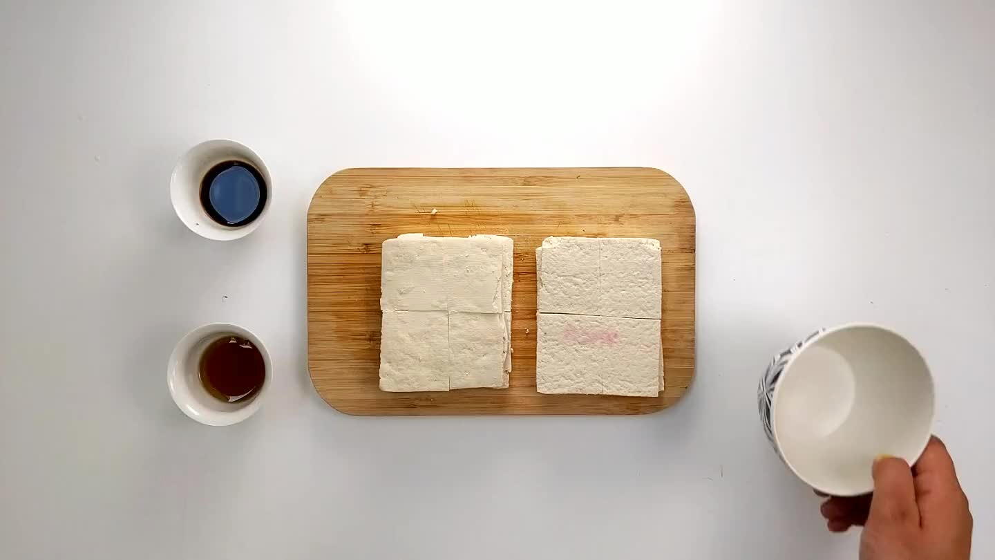 e marinade doesn't roll off the sides.