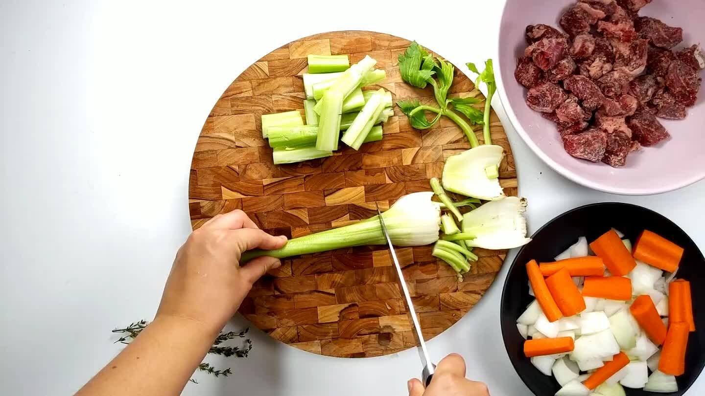 et to the thicker end of the rib, cut those pieces in half.