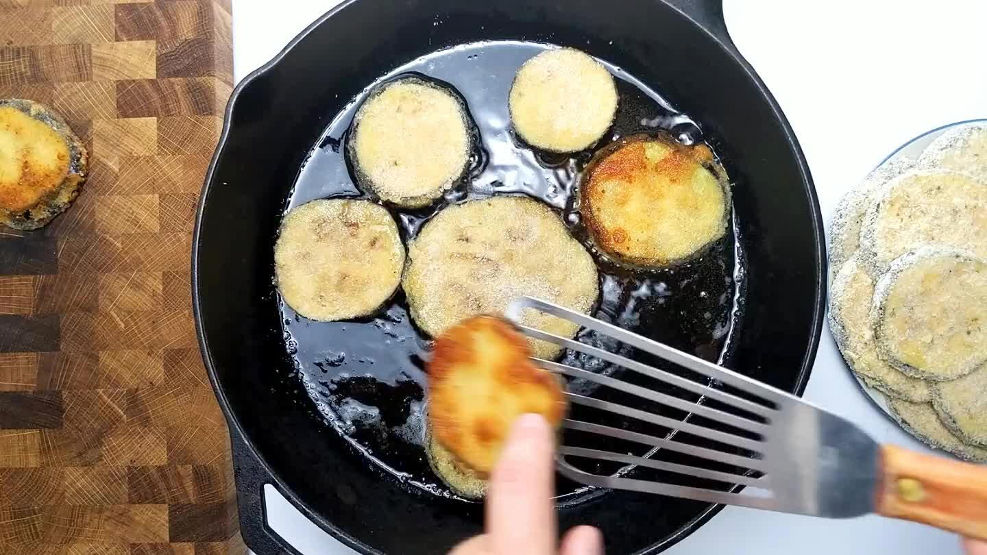 pan to be cooked.