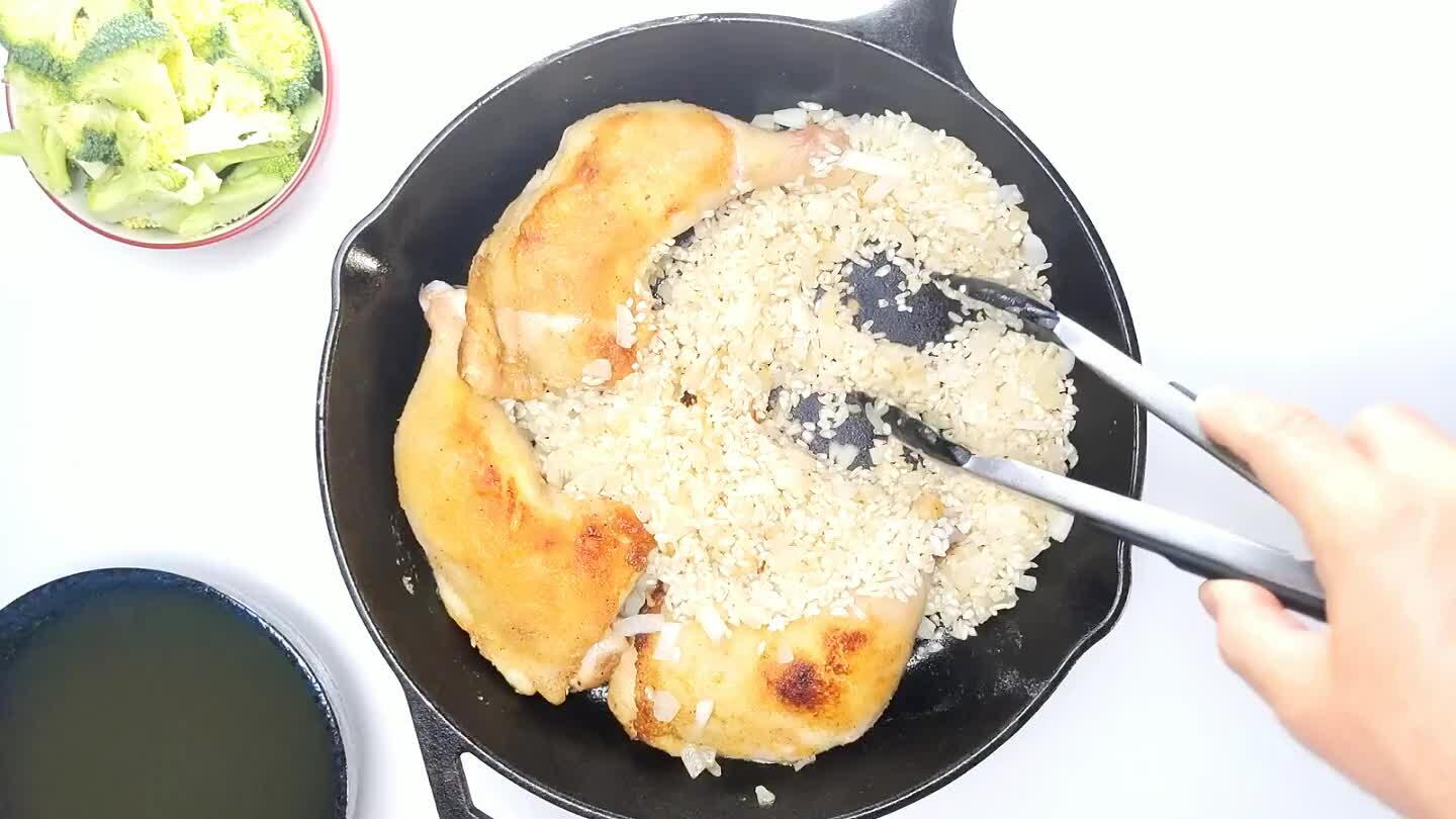 the bottom of the pan. If any rice kernels land on the chicken, rinse it off in the broth.