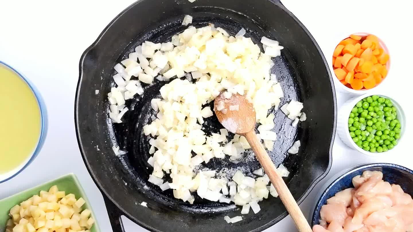 ond from the bottom of the pan.