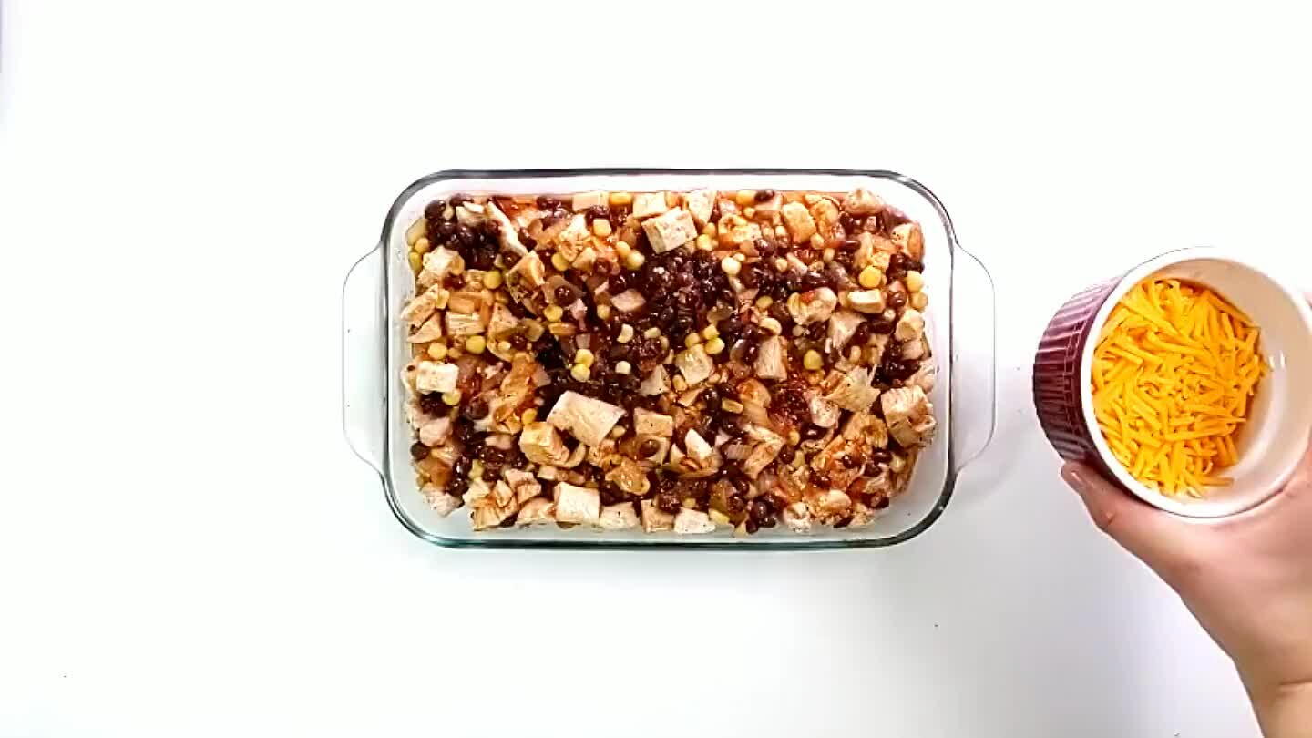 r this. Sprinkle the top with the shredded cheddar cheese.