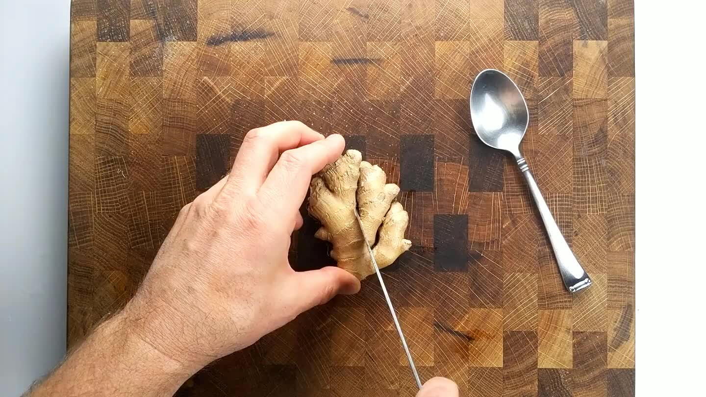 rd corners of a chunk of ginger. Grate or mince the ginger until you have about 1 Tbsp of finely chopped or grated ginger.