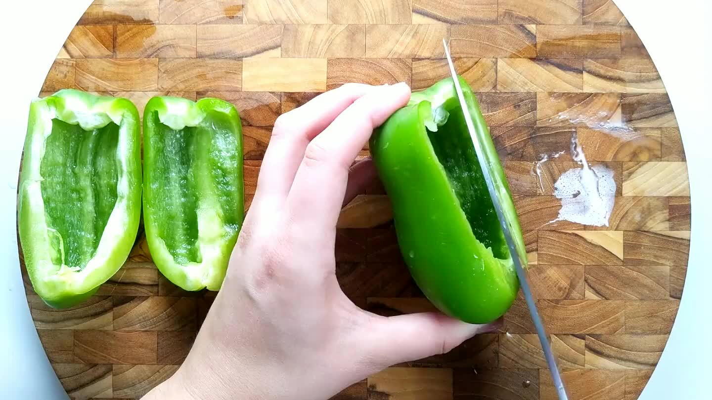 How to Chop a Green Bell Pepper Recipe Michelle's Video Craftlog