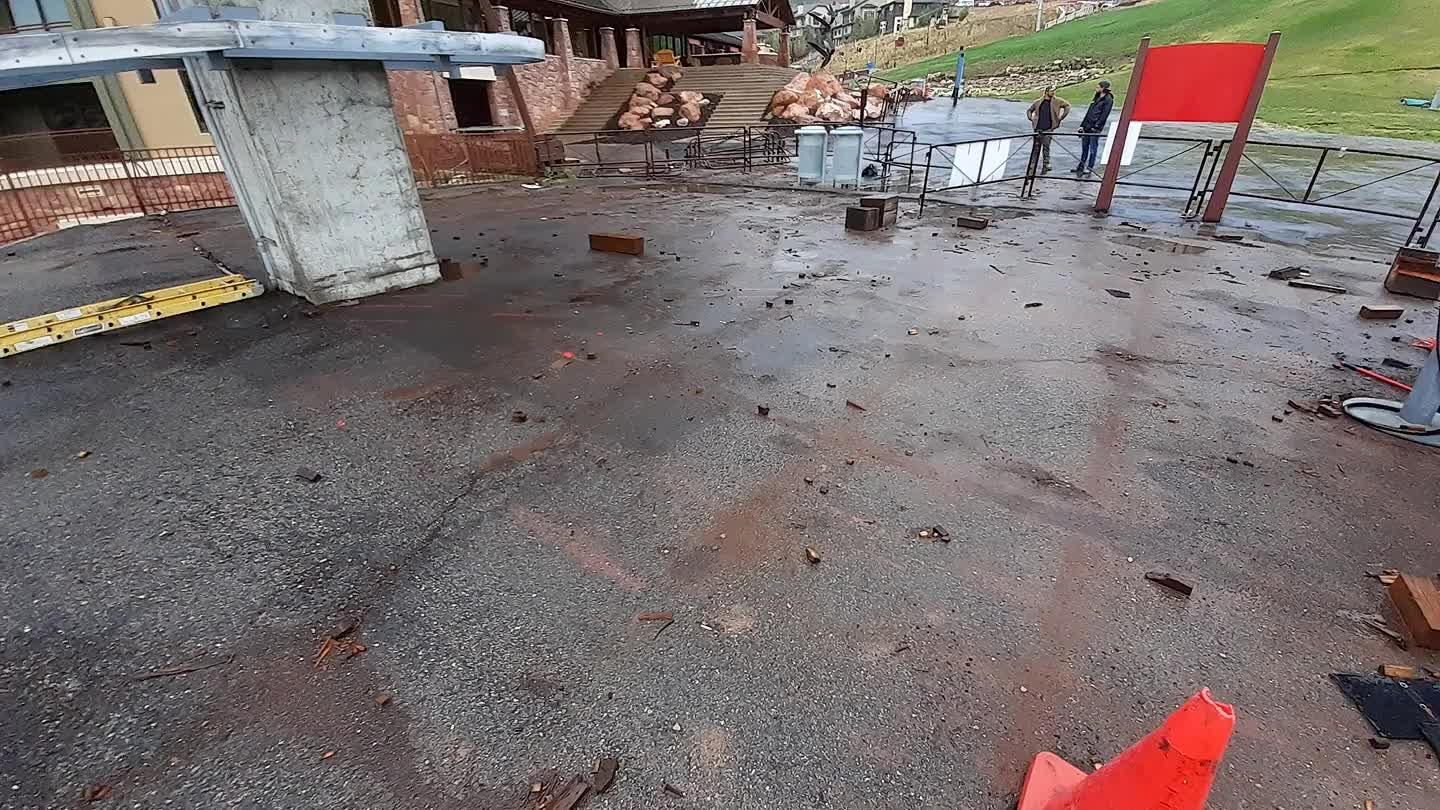 ustomer wanted deck boards to be rough cut birch lumber..