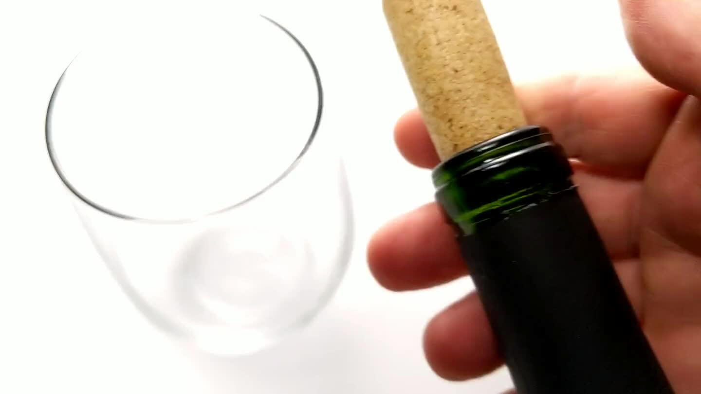 s about 4-6 oz. Wine glasses are designed to trap aromas in the space above the wine. Overfilling will counter this effect. A white wine pour is traditionally on the smaller side. If your wine is chilled, it's a nice touch to wrap a towel around the neck as you pour to avoid warming the wine with your hand as it passes through the neck.