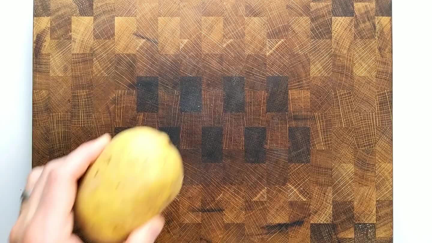 er is recommended to get the potatoes thin enough to cook them before the thin pizza crust burns.