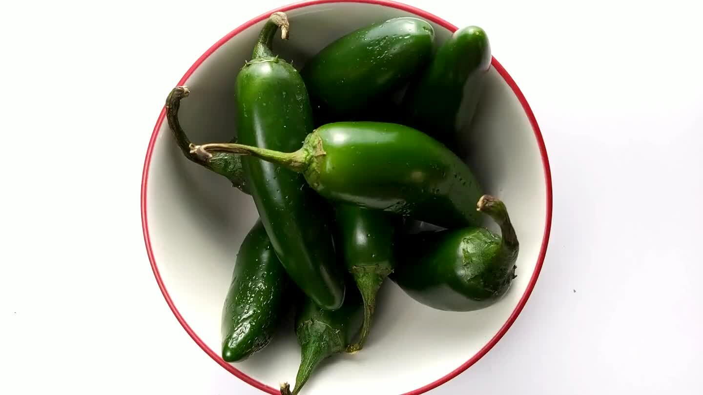 ry, the effect is subtle, not overly spicy.