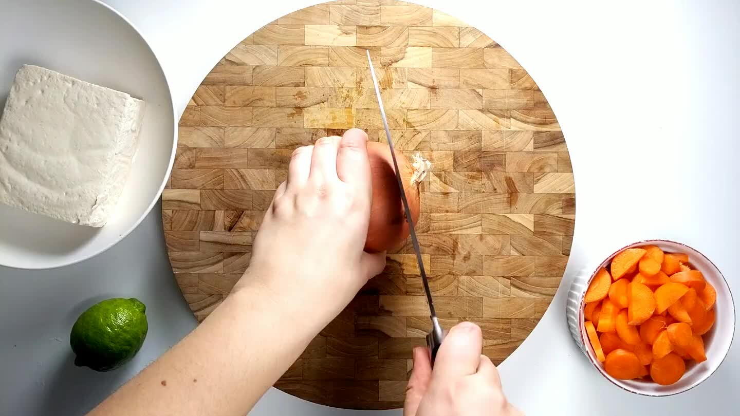 nto half moons and small rounds to create evenly sized carrot pieces.