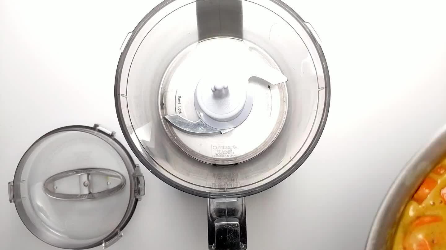 a powerful blender for this to get a texture that best mimics a cheese sauce. Add a little water as needed to adjust the consistency to your liking.