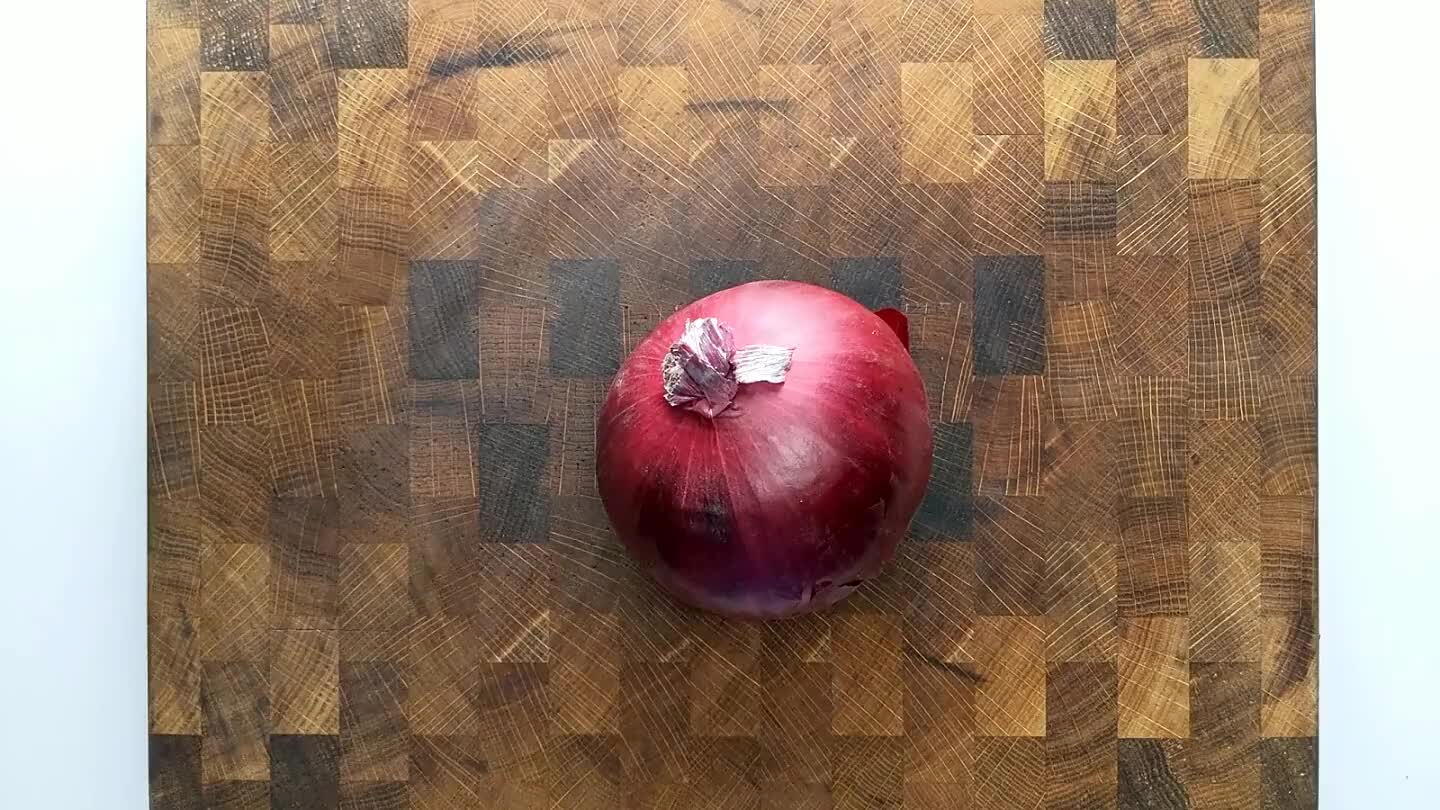ced ends. Remove the outer peel and slice thin. For escabeche, I like to slice perpendicular to the stem and root faces, angling the knife slightly towards the core as I cut.
