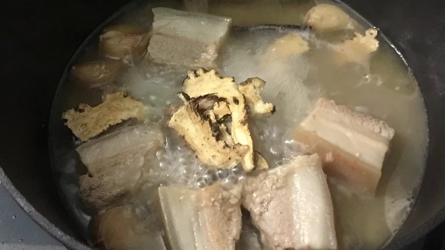 and simmer another 30 minutes basting with its sauce every 10 minutes then off heat and enjoy ..