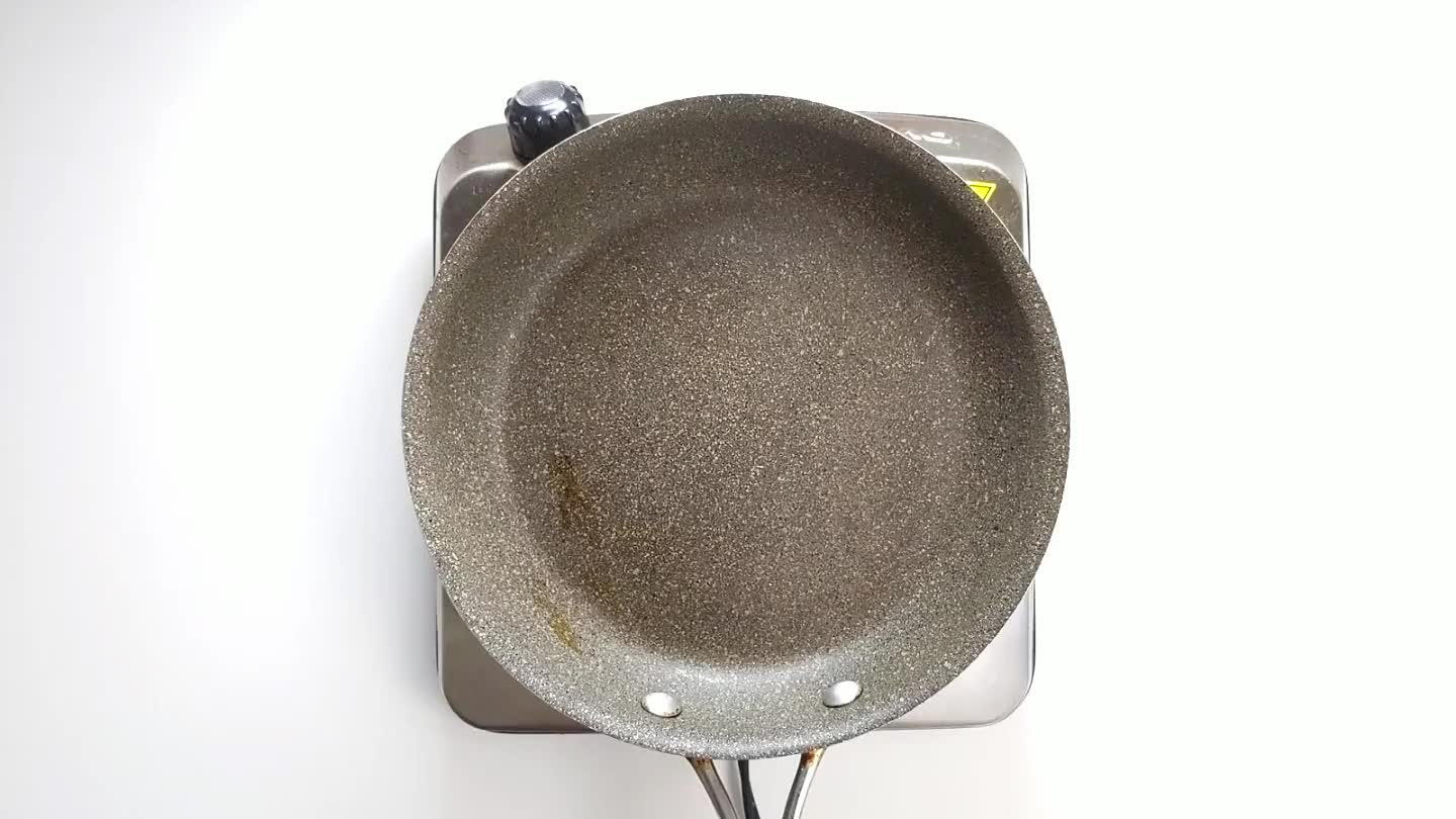 um heat until the seeds are lightly browned. As soon as the seeds are toasted to your liking, remove them from the pan to stop cooking.