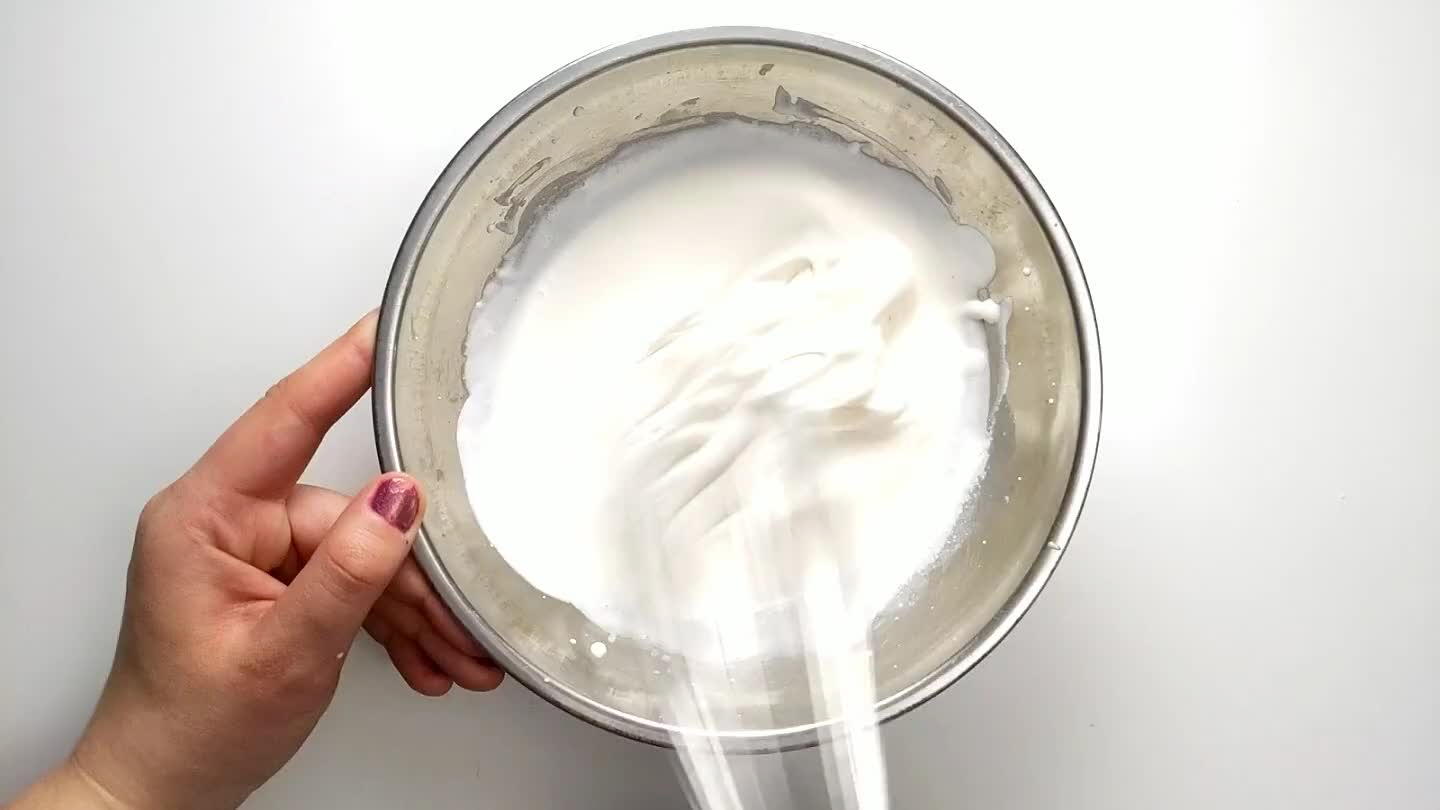 hicker. Whisk into soft peaks. This may take about 5-10 minutes, and works best with a cold bowl and cold cream. If not whipping up, place the bowl in the fridge until cold and try again.