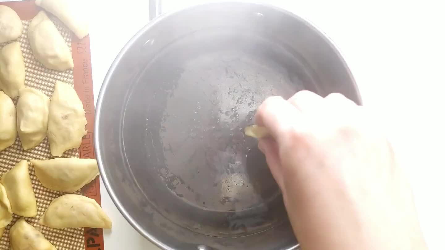 bout 5 minutes or until they float to the top and the dough becomes a whiter color.