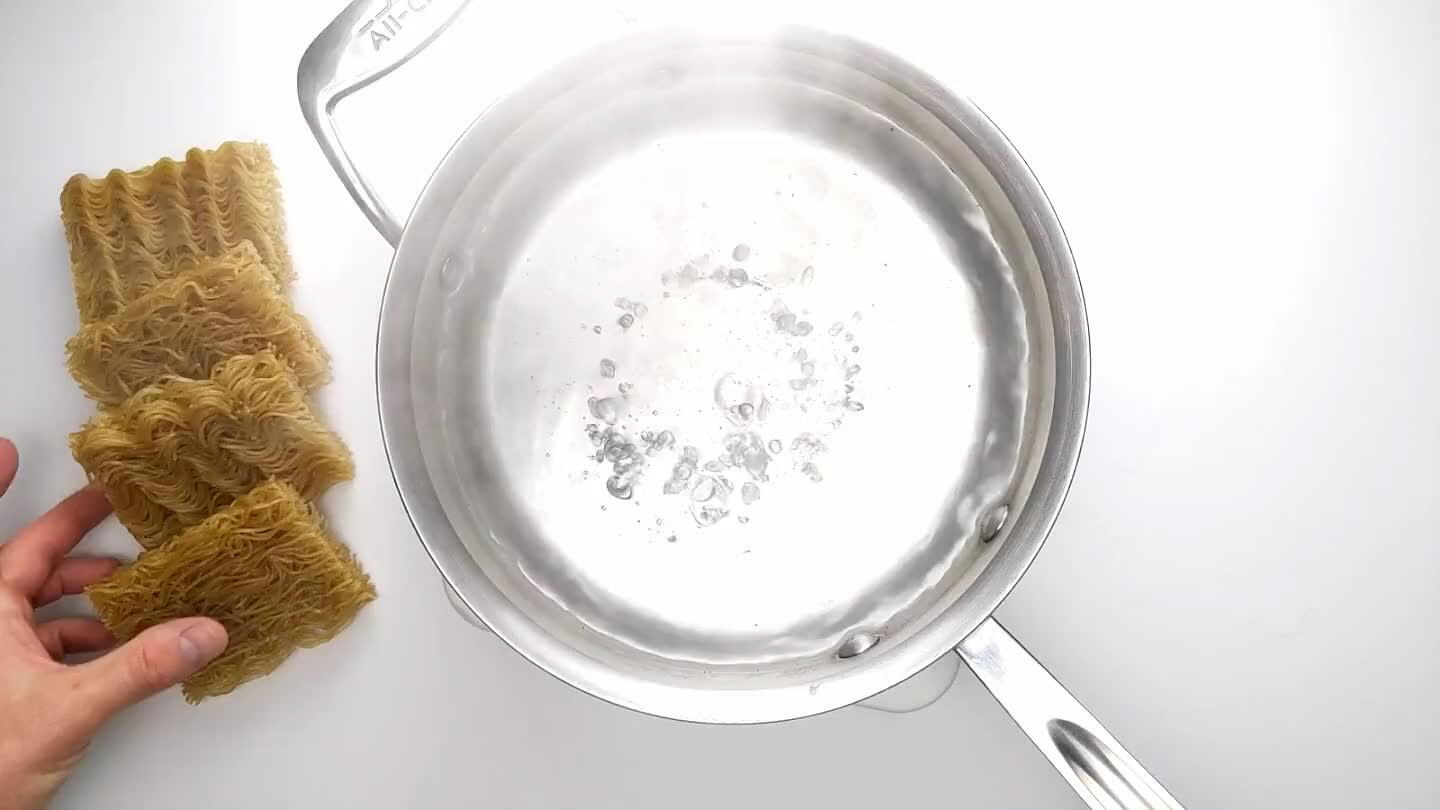 t boil for about 4 minutes. This recipe should work well with any variety of long noodle though. Just cook according to the package and strain.